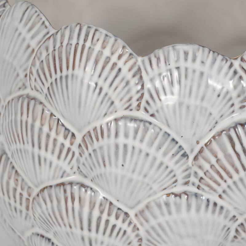 Sagebrook Home White Seashell Planter