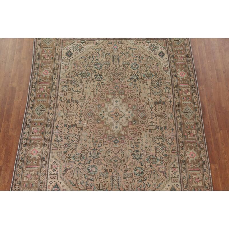 Hand Knotted Oriental 100% Wool Carpet Traditional Medallion Peach Tabriz Area Rug - 9' 7'' X 6' 7''