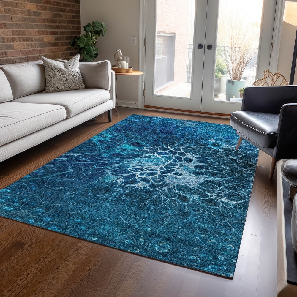 Machine Washable Indoor/ Outdoor Chantille Modern Floral Rug