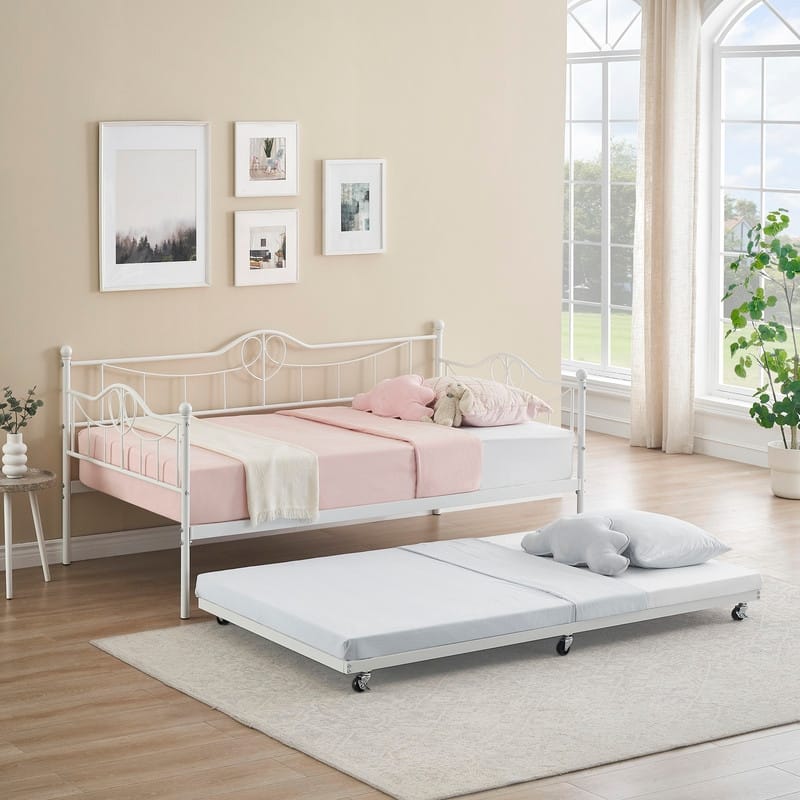 Twin Size Daybed with Trundle