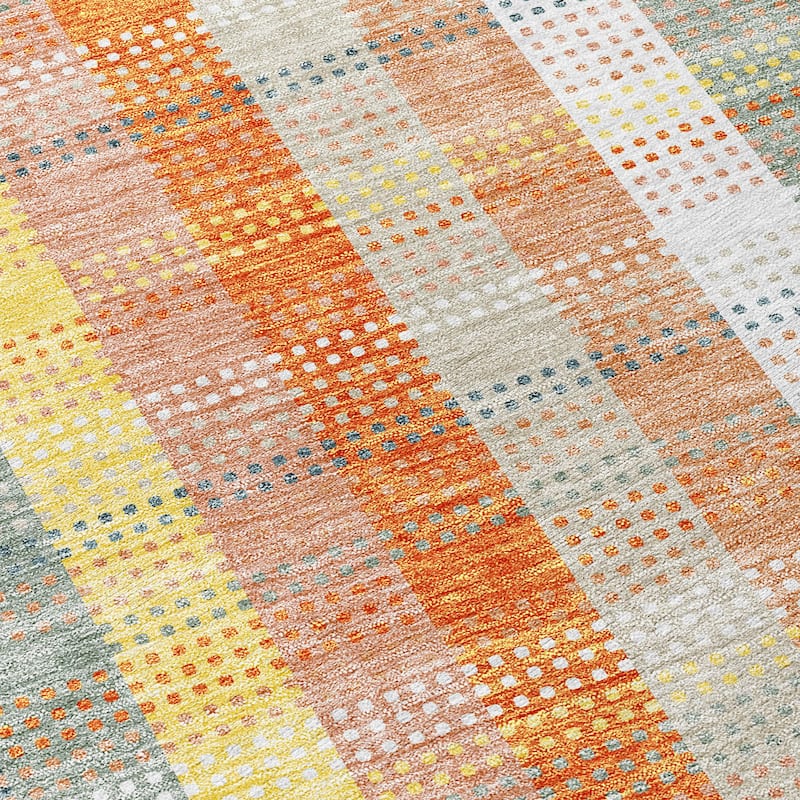 Machine Washable Indoor/ Outdoor Modern Plaid Chantille Rug
