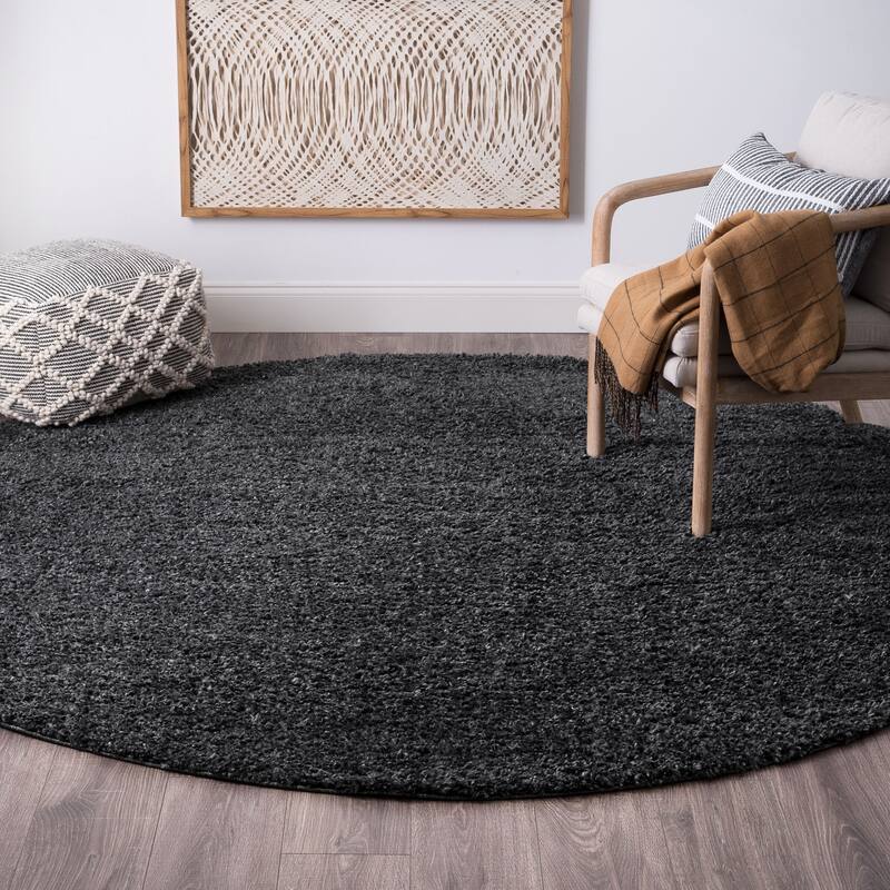 Sohni Shag Farmhouse Solid Color Indoor Area Rug