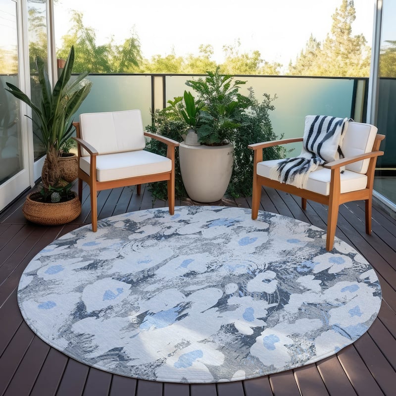 Machine Washable Indoor/ Outdoor Modern Daisy Chantille Rug