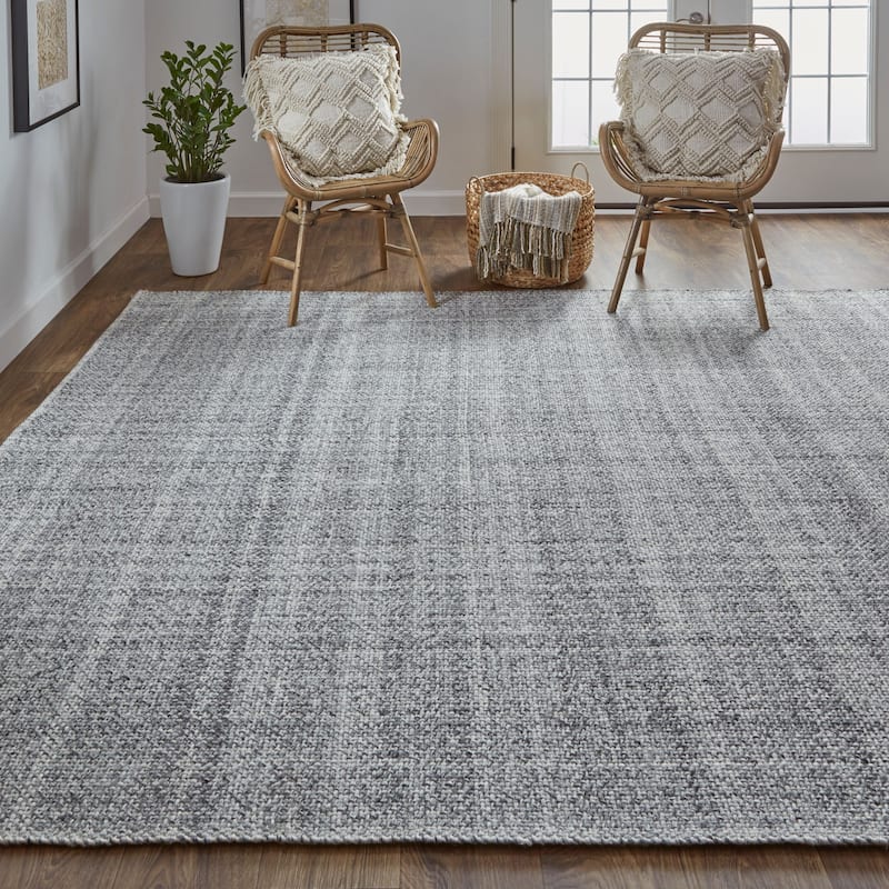 Vuze Woven Area Rug By HomeRoots - 2' x 3'