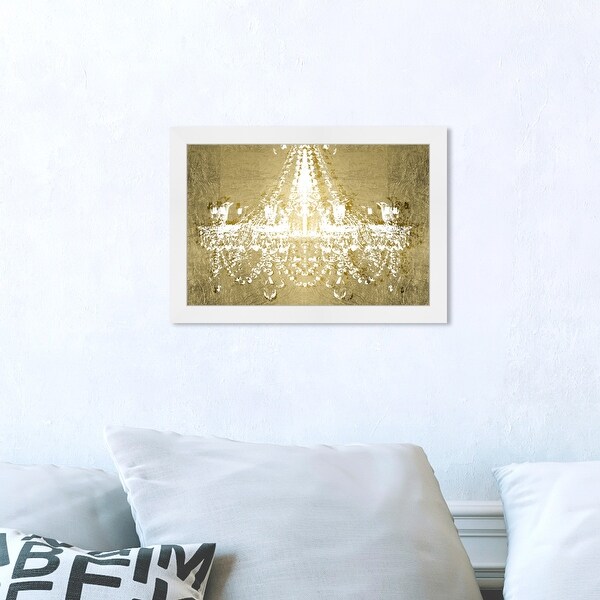 Oliver Gal 'Dramatic Entrance GOLD' Fashion and Glam Framed