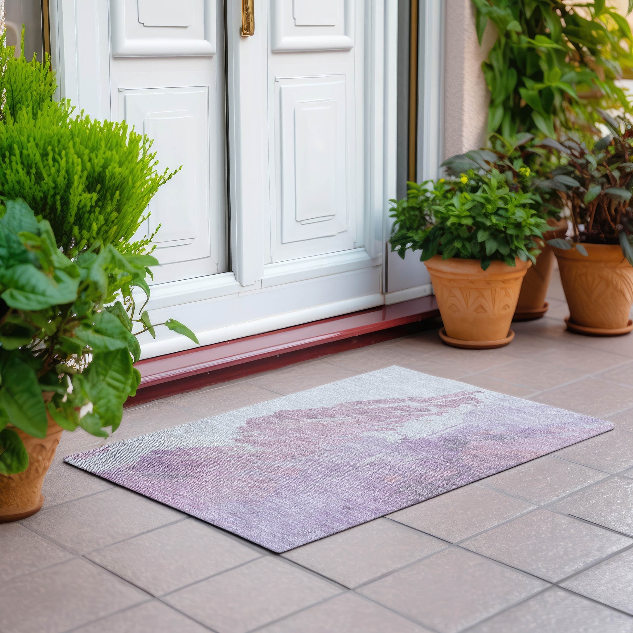 Machine Washable Indoor/ Outdoor Modern Abstract Chantille Rug