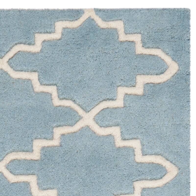 SAFAVIEH Handmade Chatham Carlota Modern Moroccan Wool Rug