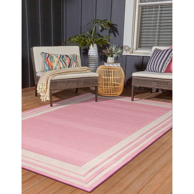 Outdoor Denver Collection Area Rug