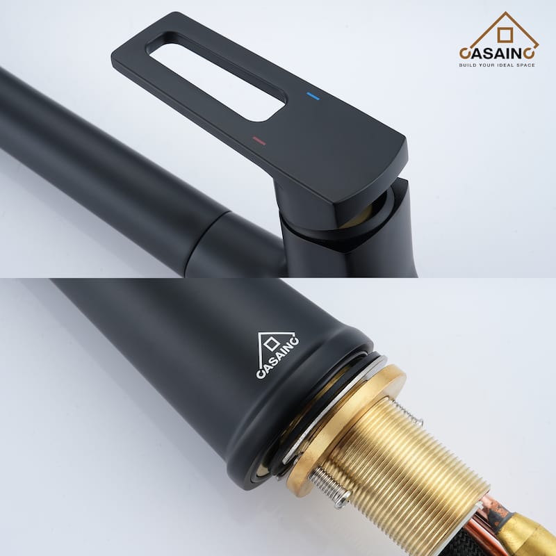Single Handle Pull Down Sprayer Kitchen Faucet