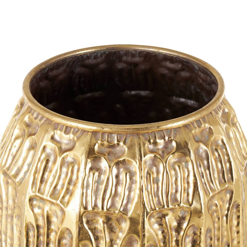 Gold Metal Tall Vase with Grooved Patterns (Set of 2)