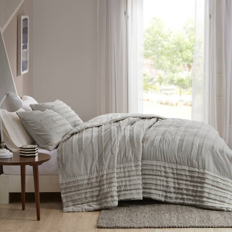 Intelligent Design Camden 3 Piece Cotton Quilt Set with Chenille Trims