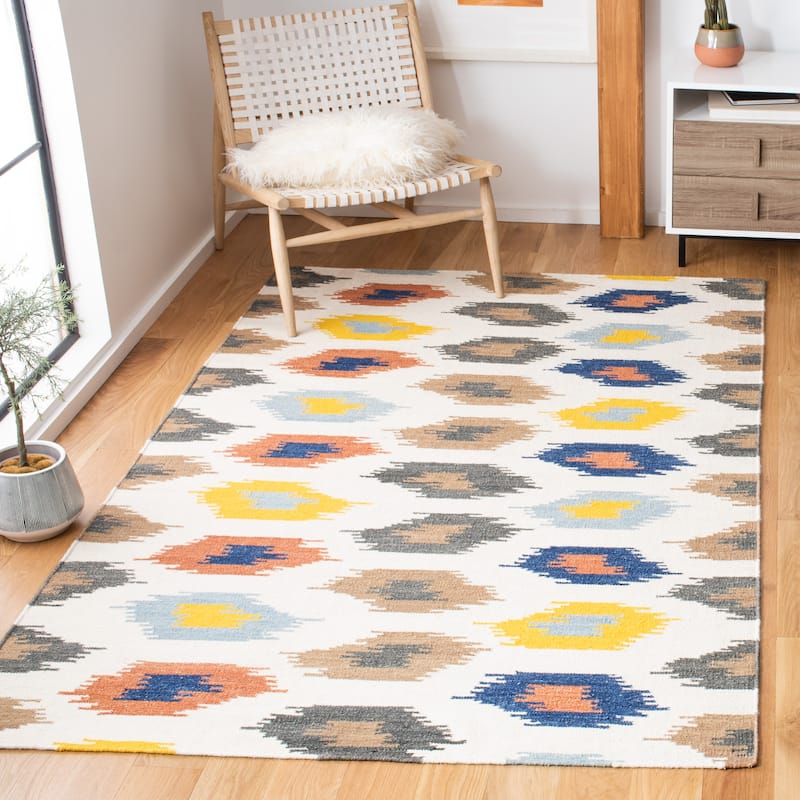 SAFAVIEH Handmade Flatweave Dhurries Radoslava Modern Wool Rug - 3' x 5' - Ivory/Multi