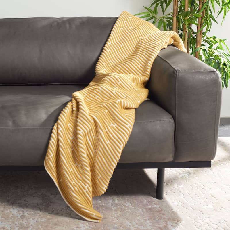 SAFAVIEH Berrin 50 x 60-inch Throw Blanket - Mustard Yellow/Beige - 50Wx60L