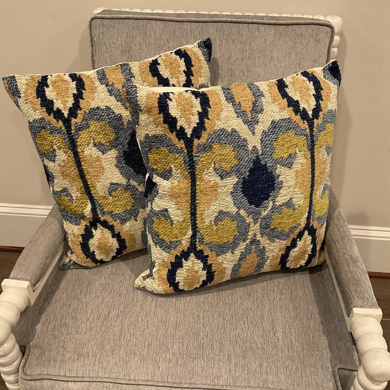 HERAT ORIENTAL Handmade Chenille Throw Pillow Set