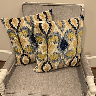 HERAT ORIENTAL Handmade Chenille Throw Pillow Set