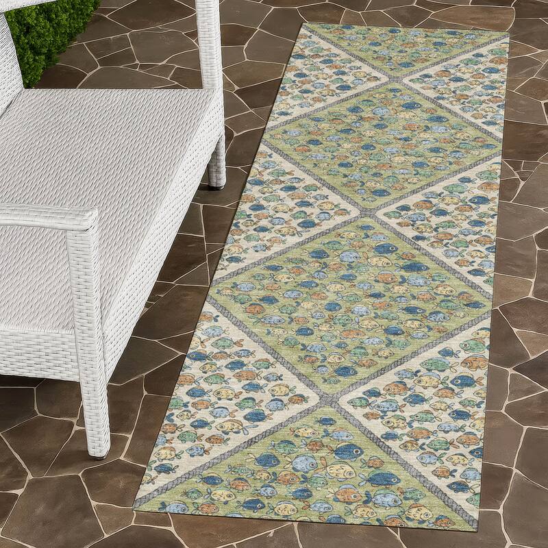 Machine Washable Indoor/ Outdoor Diamond Fish Chantille Rug - Aloe - 2'3" x 7'6"