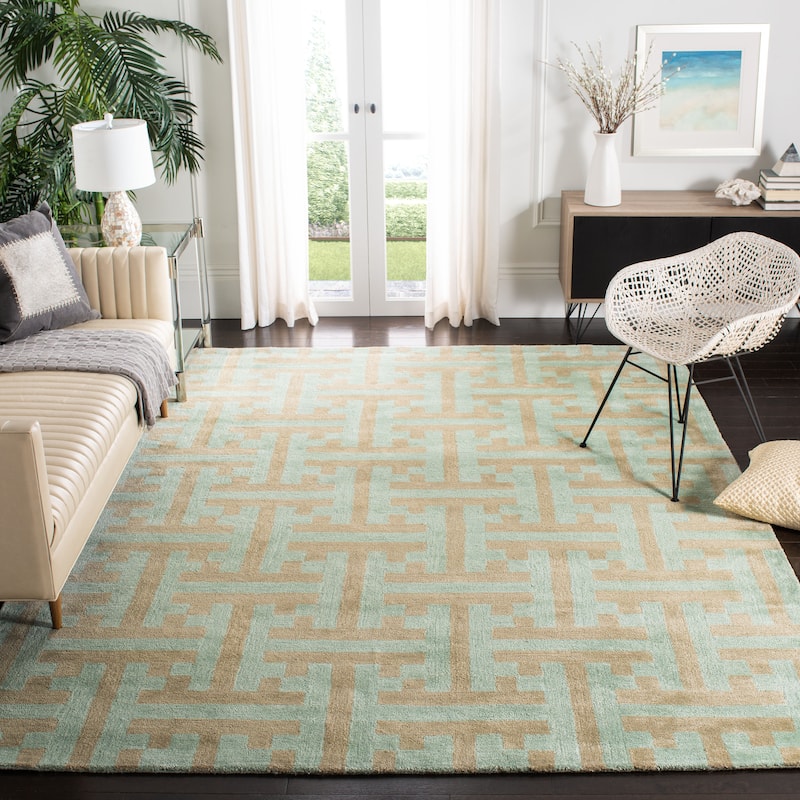 SAFAVIEH Handmade Soho Cherelle N.Z. Wool/ Viscose Rug