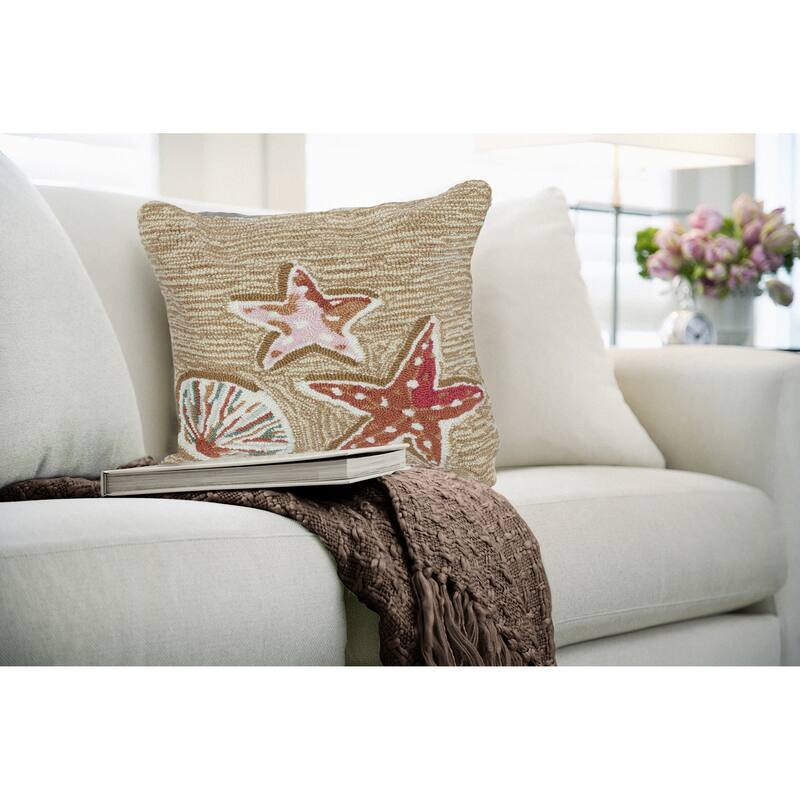 Liora Manne Frontporch Beachcomber Indoor/Outdoor Pillow - Accent - 18" x 18" - Polyester - Sand