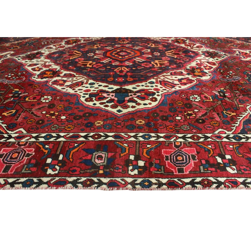 Vintage Distressed Vikki Burgundy/Navy Rug - 6'8" x 8'11"