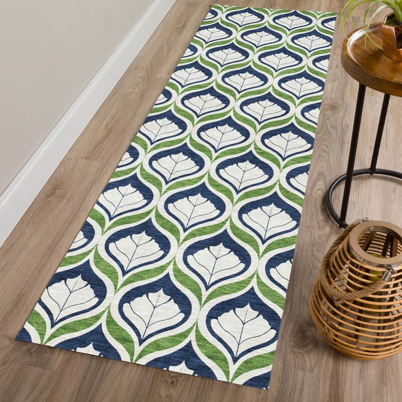 Machine Washable Indoor/ Outdoor Modern Trellis Chantille Rug