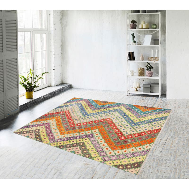 Boho Chic Balochi Andrews Blue/Orange Hand Knotted Wool Rug - 5'6'' x 7'9''