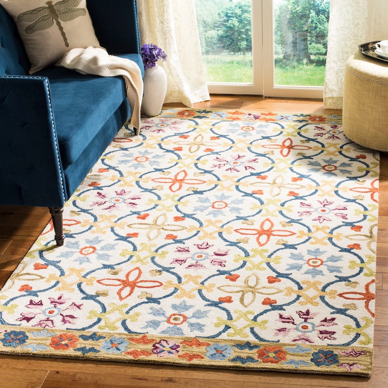 SAFAVIEH Handmade Suzani Slavejka Boho Tribal Wool Rug - 8' x 10' - Ivory/Multi