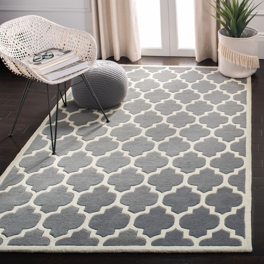 SAFAVIEH Handmade Chatham Antoanela Modern Moroccan Wool Rug