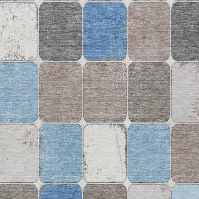 HomeRoots Geometric Transitional Rectangle Outdoor Rug