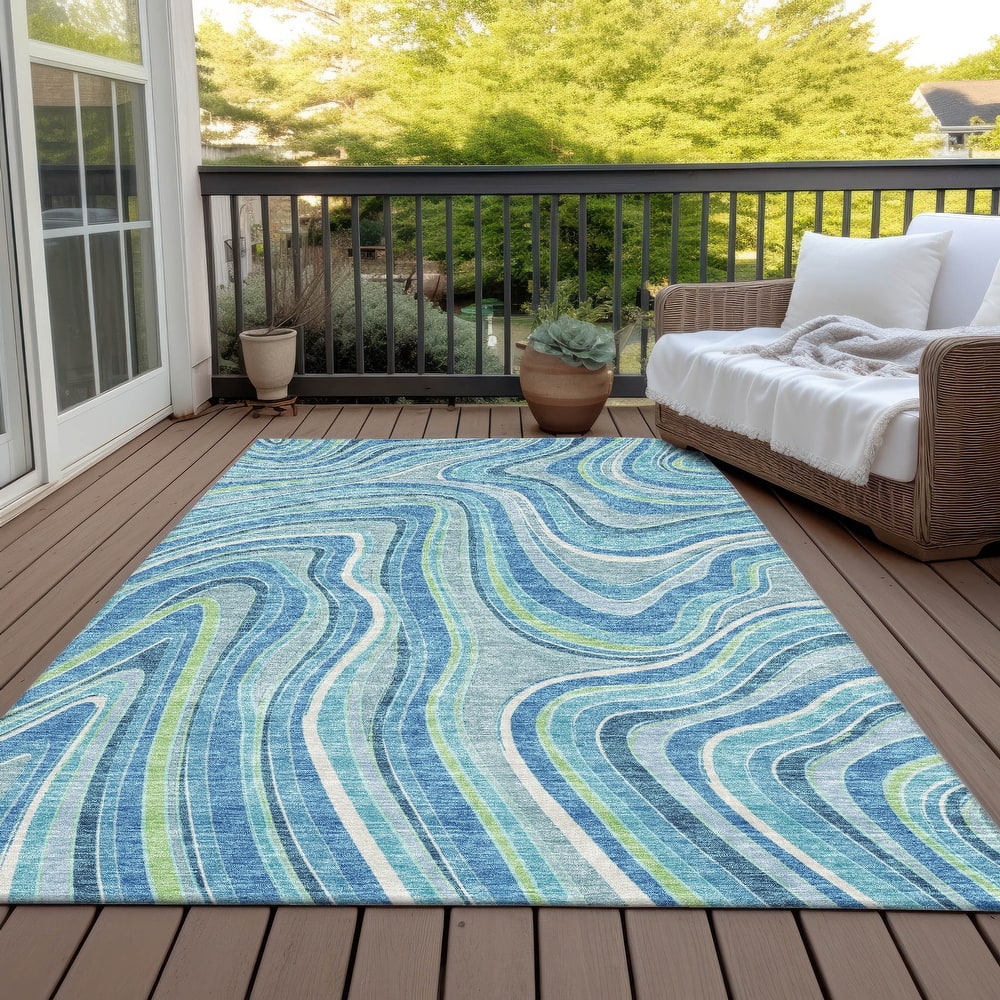 Machine Washable Indoor/ Outdoor Chantille Contemporary Abstract Rug