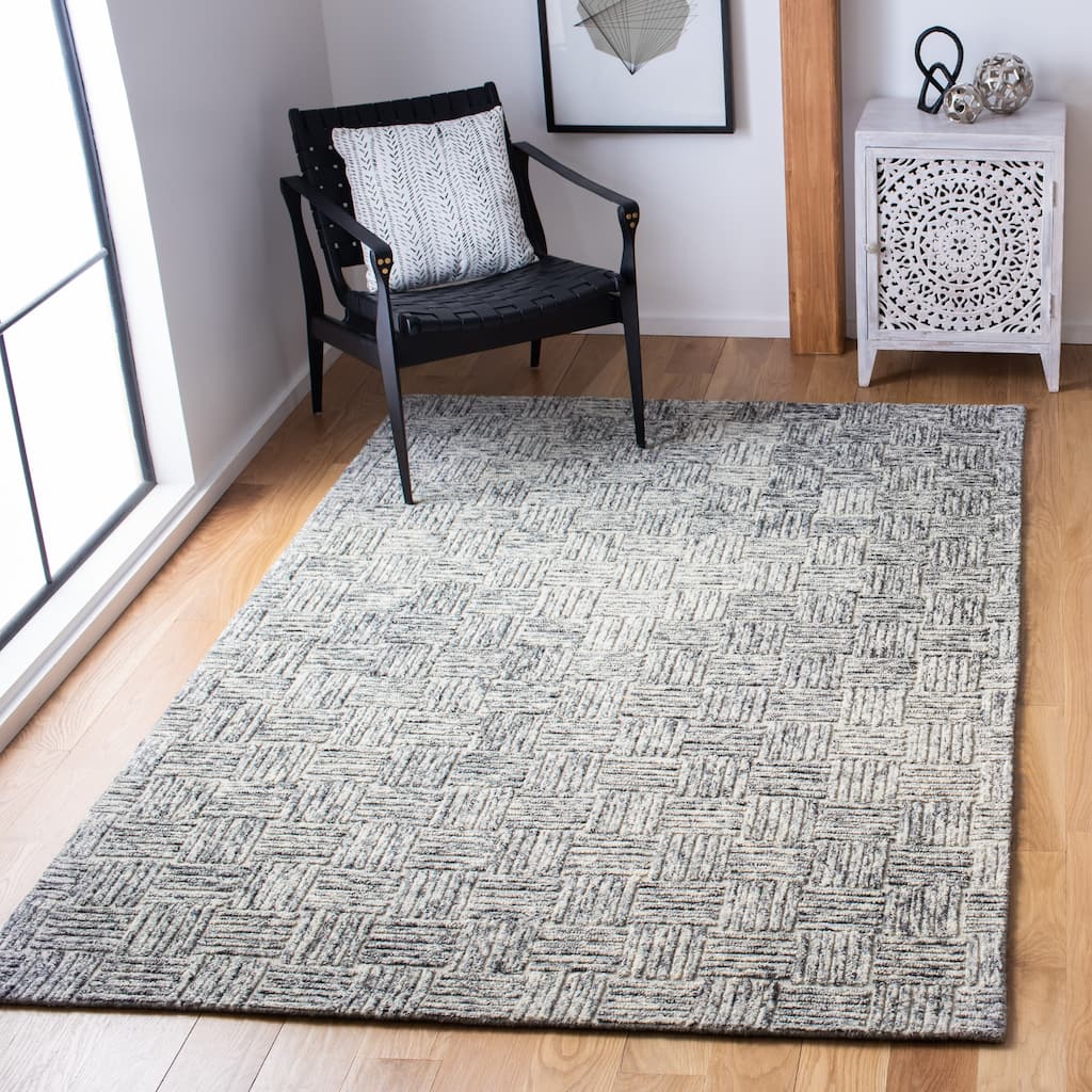 SAFAVIEH Handmade Micro-Loop Cosima Wool Rug