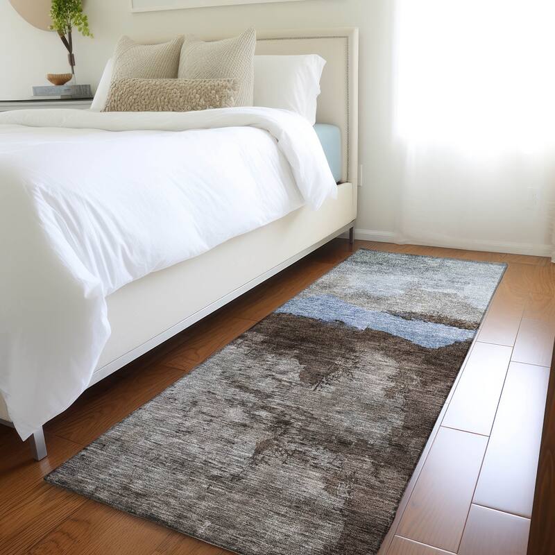 Machine Washable Indoor/ Outdoor Modern Contemporary Chantille Rug - Chocolate - 2'3" x 7'6"