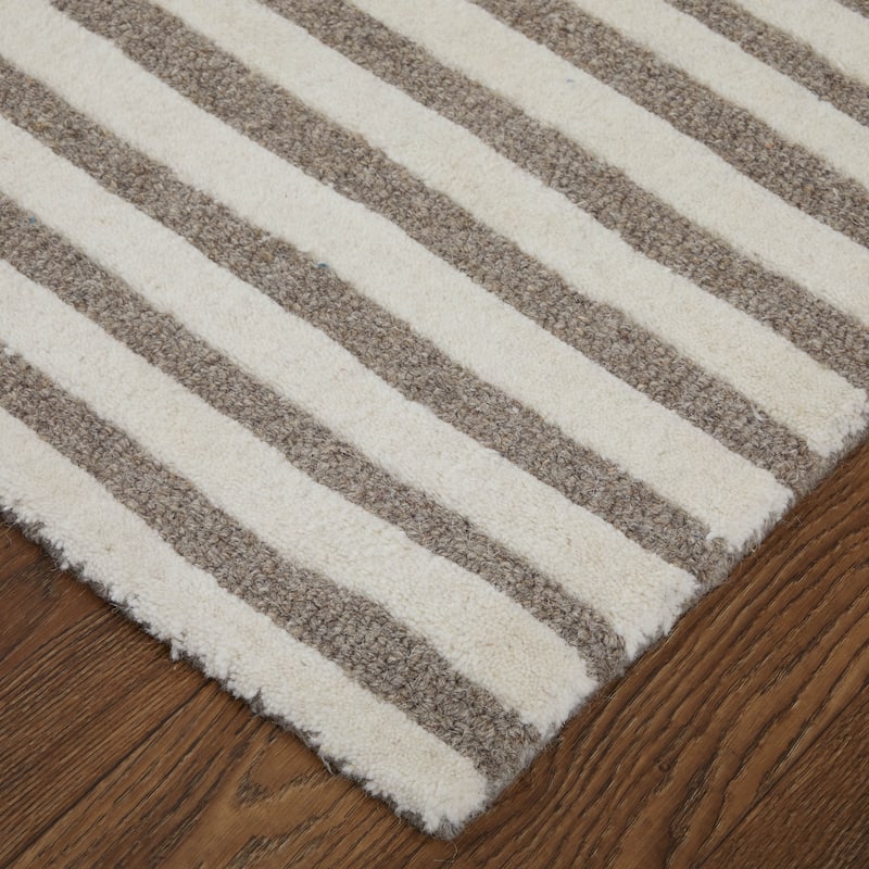 Grand Bazaar Wallace Hand Tufted Abstract Transitional Area Rug