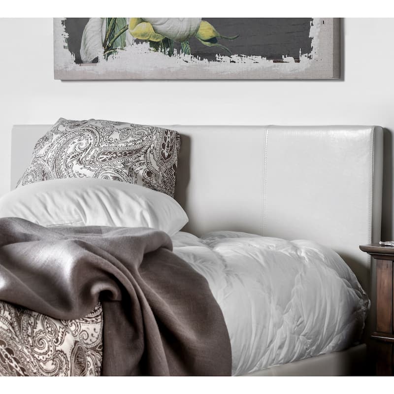 Furniture of America Lala Modern King Faux Leather Platform Bed