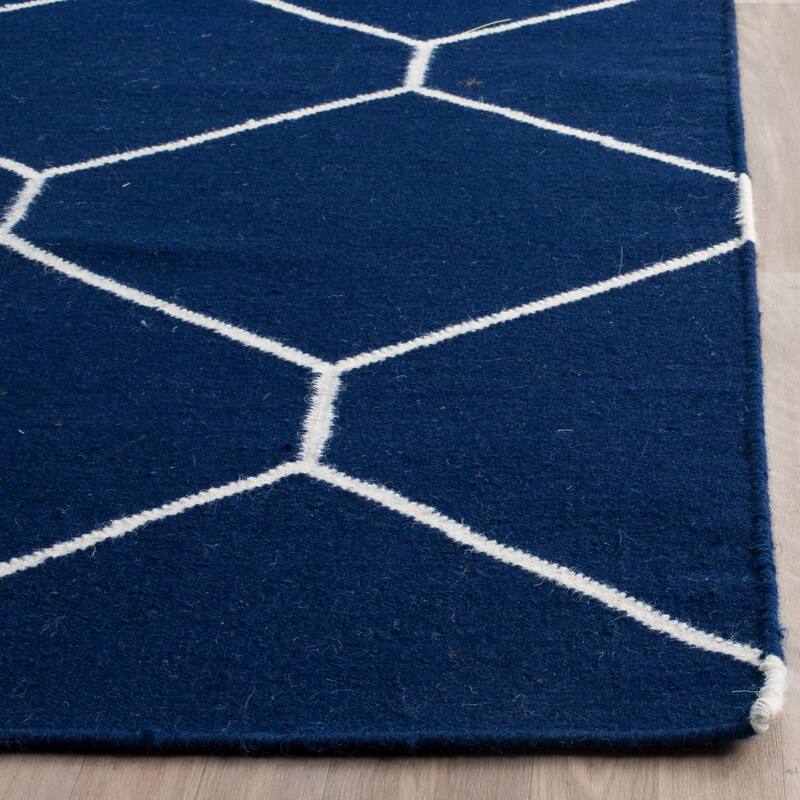 SAFAVIEH Handmade Flatweave Dhurries Walty Modern Moroccan Wool Rug