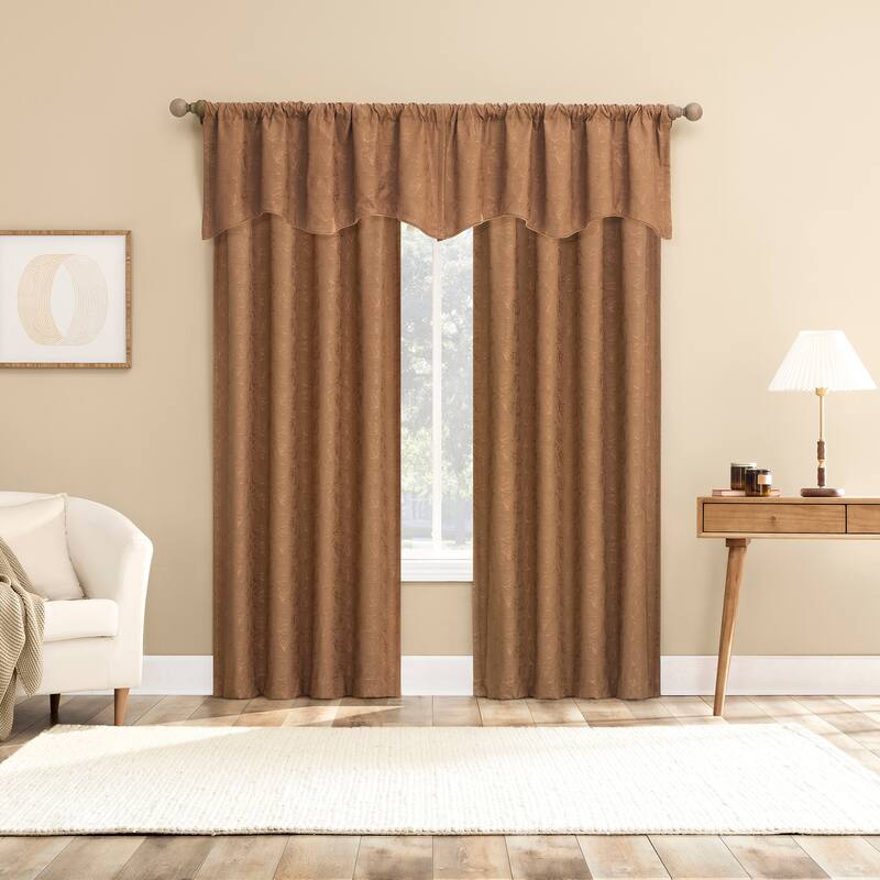 Sun Zero Bronte Floral Jacquard Total Blackout Rod Pocket 1-Piece Curtain Valance