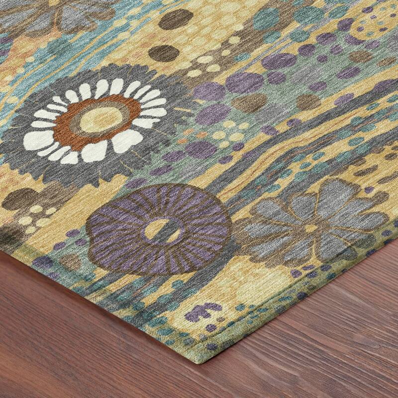 Machine Washable Indoor/ Outdoor Whimsy Floral Chantille Rug