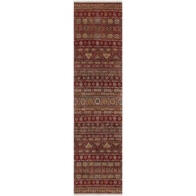 Transitional Khurgeen Delia Red/Green Hand-knotted Wool Rug - 2'8 x 9'4 - 2'7'' x 9'4''