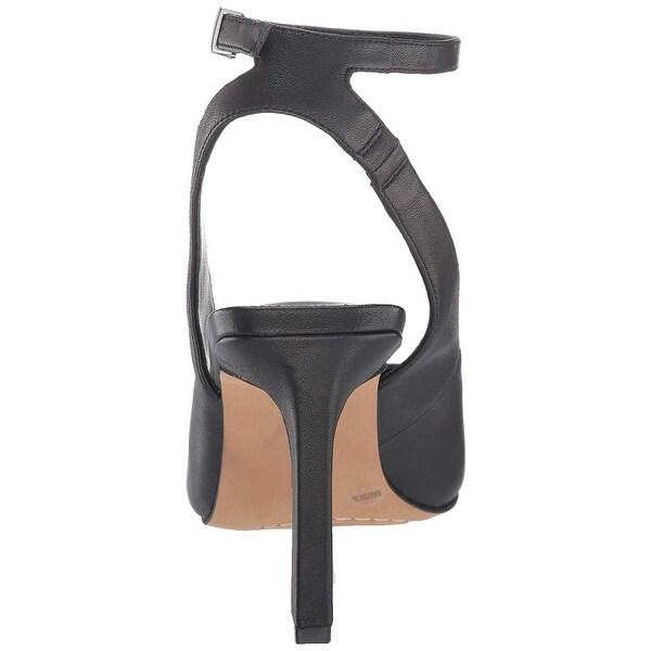 vince camuto reteema