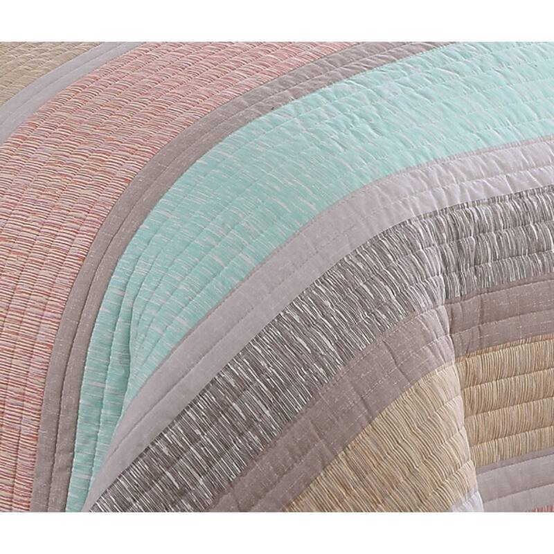 Estate Collection Delray Striped Quilt Set