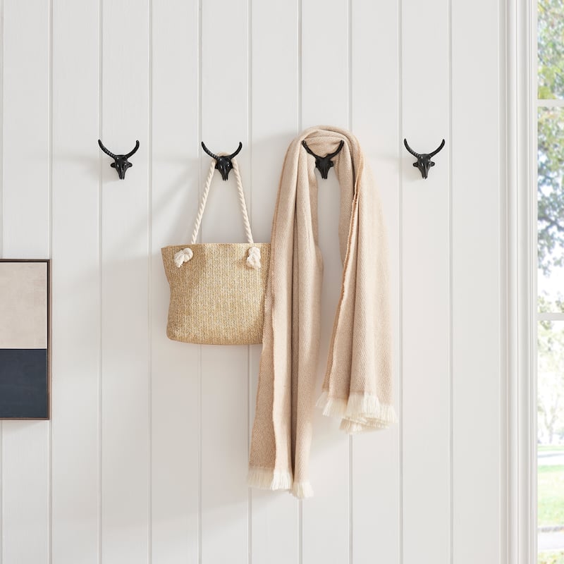 4 Piece Goat Head with Horns Decorative Wall Hook Set