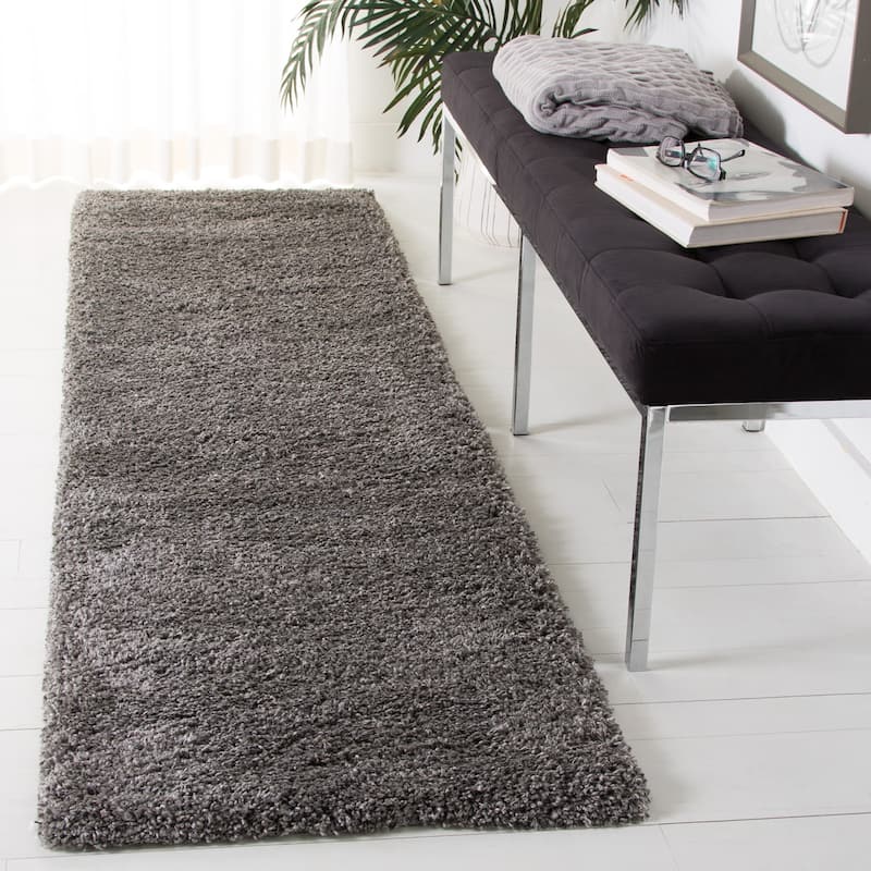 SAFAVIEH Royal Shag Soffia 2-inch Thick Rug