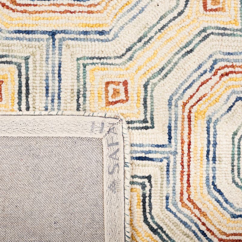 SAFAVIEH, Handmade Aspen Eudoxie Bohemian & Eclectic Tribal Wool
