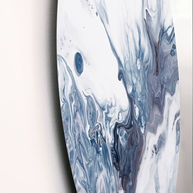 Designart 'Blue Grey And White Liquid Art Waves I' Modern Metal Circle Wall Art