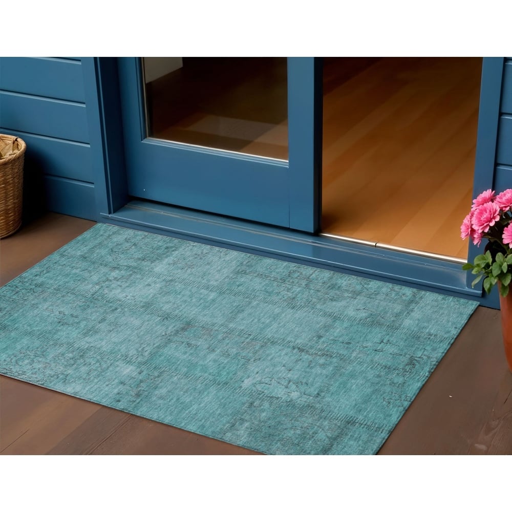 HomeRoots Patchwork Transitional Rectangle Outdoor Rug