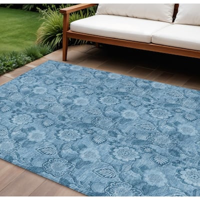 HomeRoots Floral Transitional Rectangle Outdoor Rug