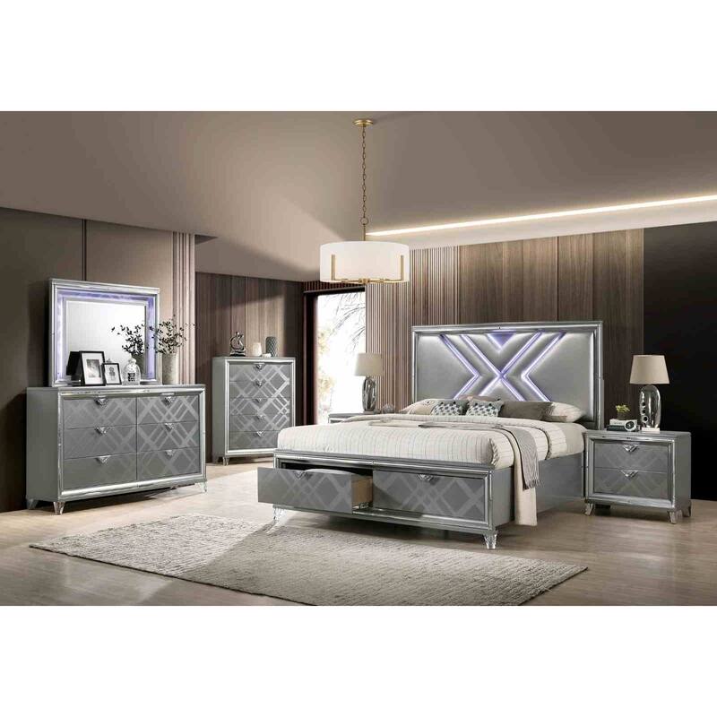 Contemporary Silver Finish Bedroom Furniture Set with LED Light