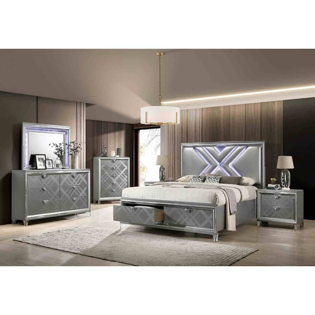 Contemporary Silver Finish Bedroom Furniture Set with LED Light