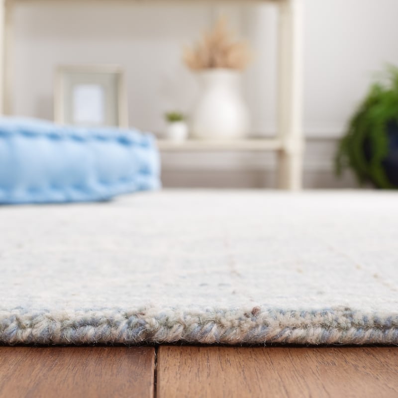 SAFAVIEH Handmade Metro Abha Modern Wool Rug