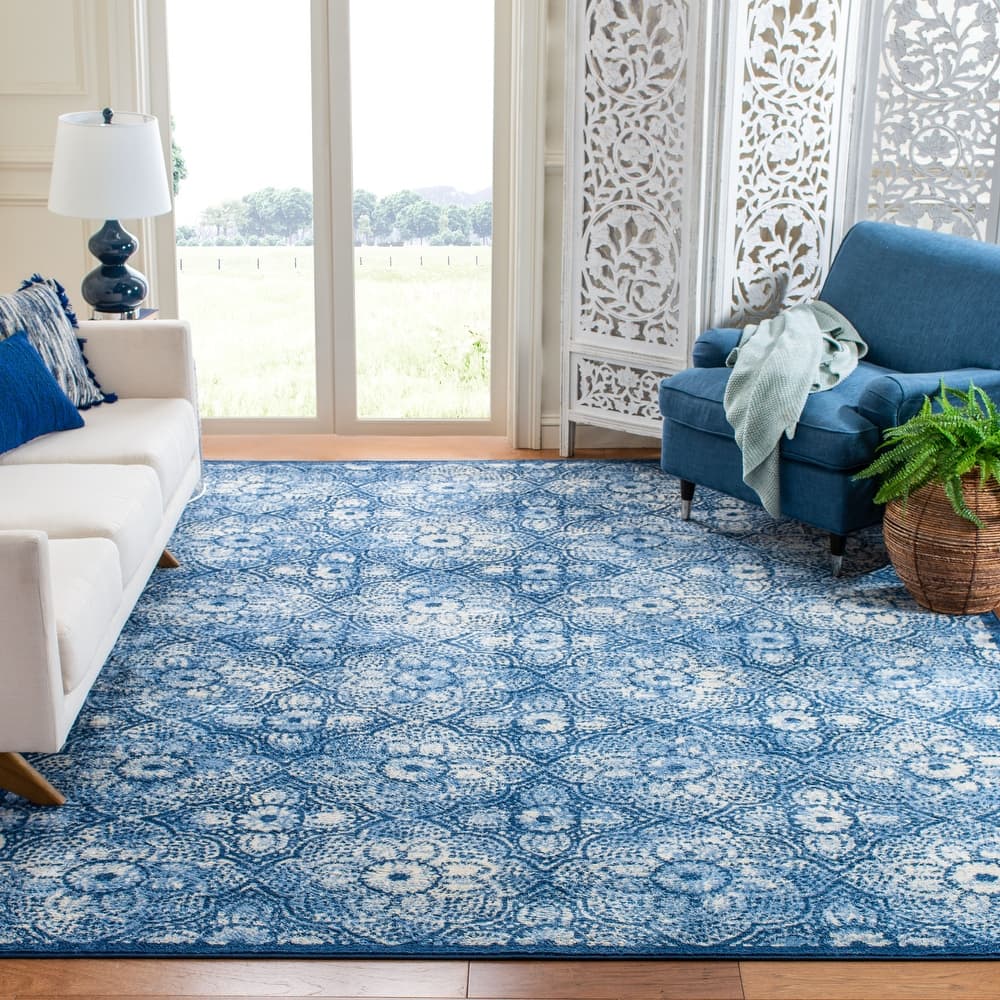 Martha Stewart by SAFAVIEH Faigel Traditional Rug