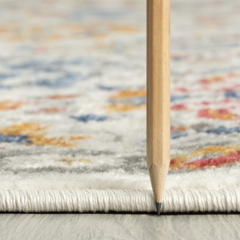 Chesney Bohemian & Eclectic Floral Indoor Area Rug
